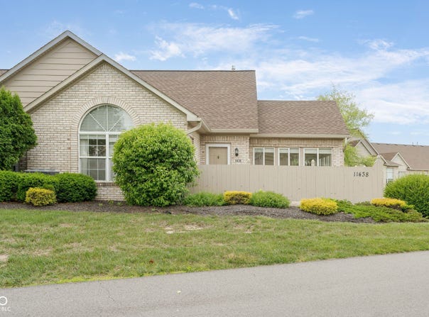 11438 Winding Wood Drive, Indianapolis, IN 46235