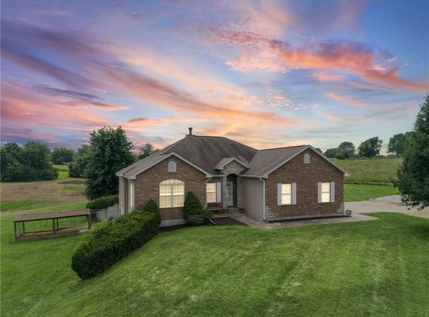 25303 E 199th Street, Pleasant Hill, MO 64080