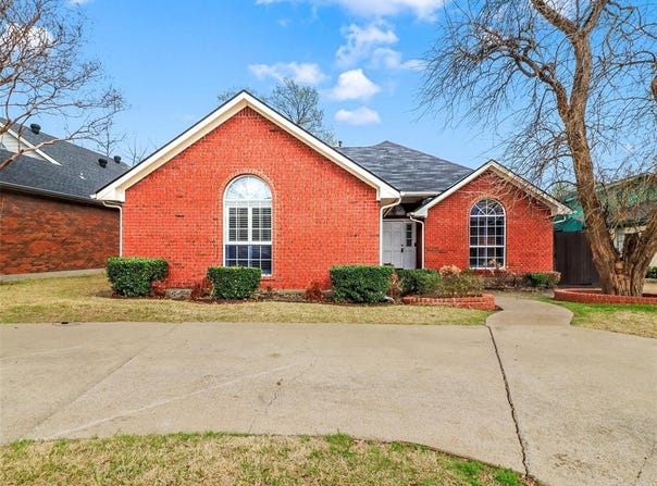 17708 Hillcrest Road, Dallas, TX 75252