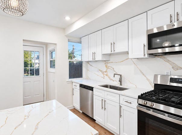 215 HORTON Avenue, BROOKLAWN, NJ 08030