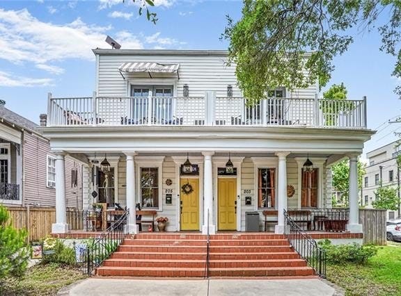 205 S NORMAN C FRANCIS Parkway, New Orleans, LA 70119