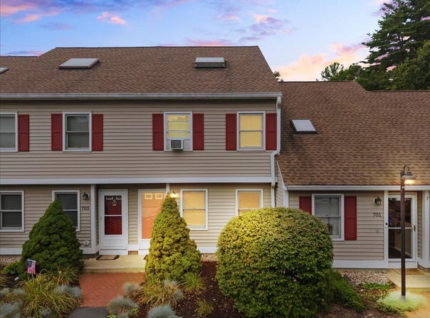 702 Brookline Way, Rockland, MA 02370