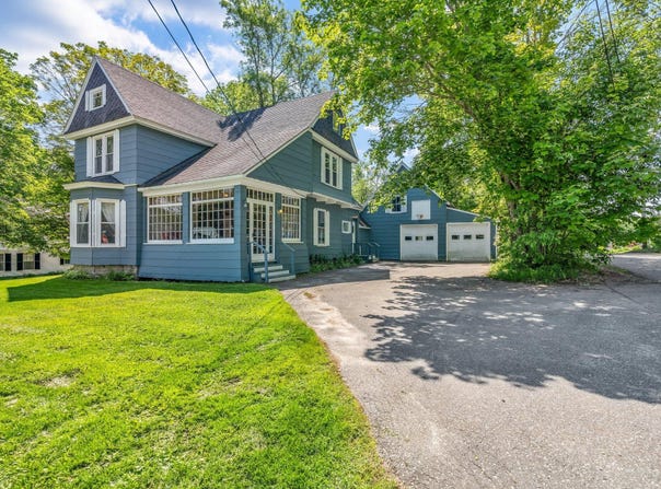 211 Main Street, Warren, ME 04864