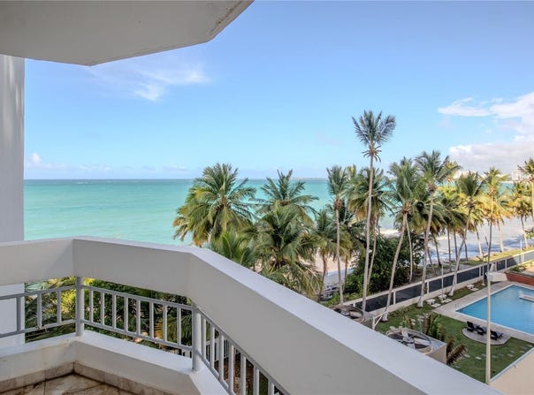 3103 Ave. Isla Verde THE GALAXY, CAROLINA, 00979