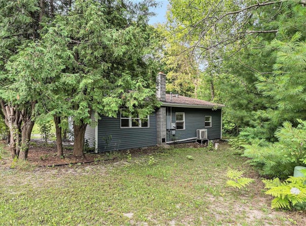4747 Strait Road, Traverse City, MI 49685