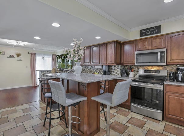 5276 Marci Way, Columbus, OH 43228