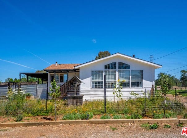 4916 Happy Valley Rd, Anderson, CA 96007