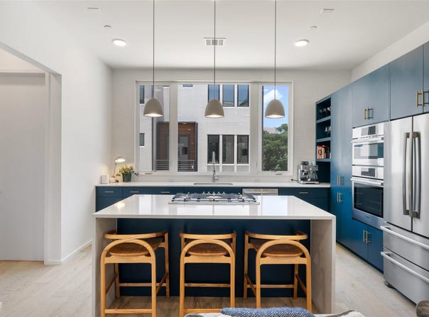 3100 Menchaca RD, Austin, TX 78704