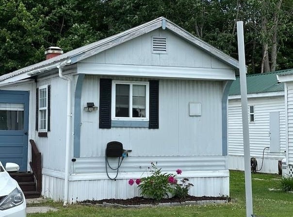 1 Dublin Street, Gorham, NH 03581