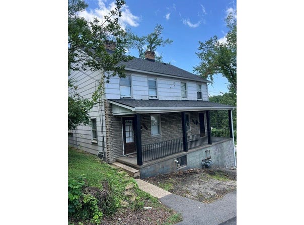 4462 4th St, Bethel Park, PA 15102
