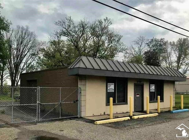 2784 N Monroe Street, Monroe, MI 48162