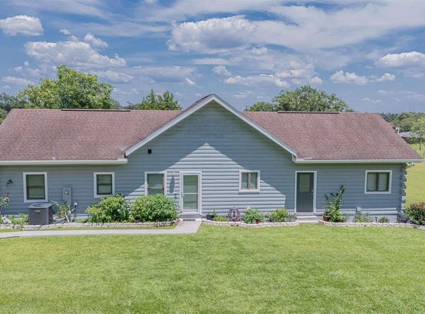 5340 Chestnut Rd, Molino, FL 32577