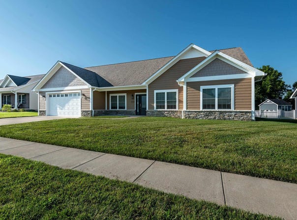 4011 W Geranium Lane, Bloomington, IN 47404