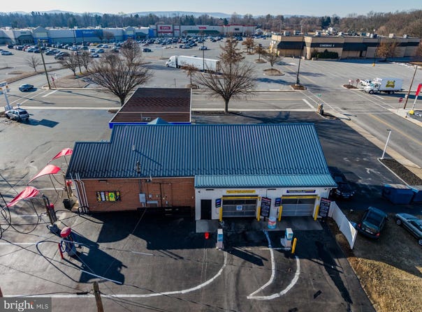 205 NOBLE BOULEVARD, CARLISLE, PA 17013
