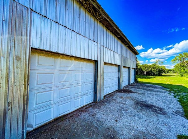 144 Old Bastrop Rd, Cedar Creek, TX 78612