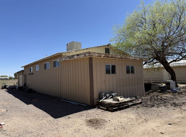 490 E U.S,. Highway 70, Pima, AZ 85543