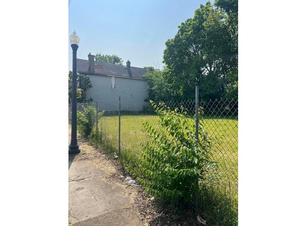 897 Mcallister Avenue, Columbus, OH 43205