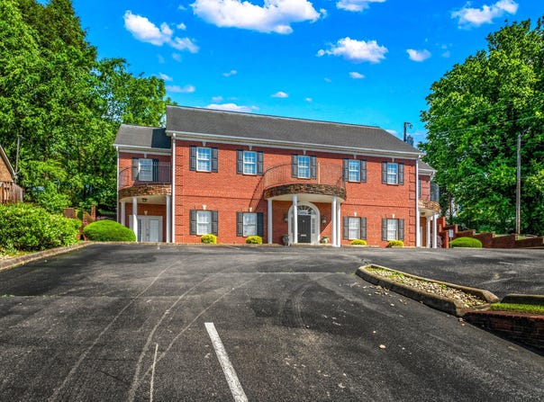 400 W 1st N Street, Morristown, TN 37814