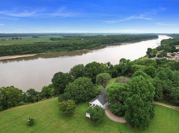 1001 High Street, New Haven, MO 63068
