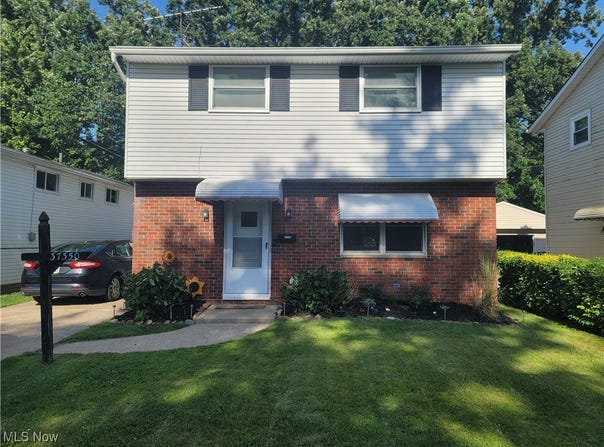 37350 Green Drive, Eastlake, OH 44095