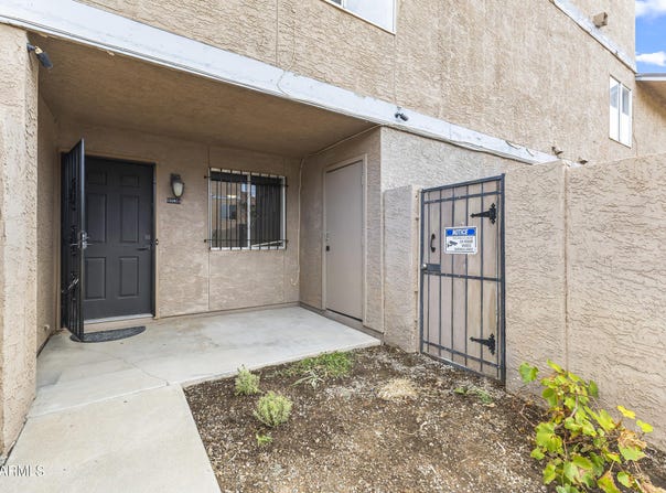 6902 W DEVONSHIRE Avenue, Phoenix, AZ 85033