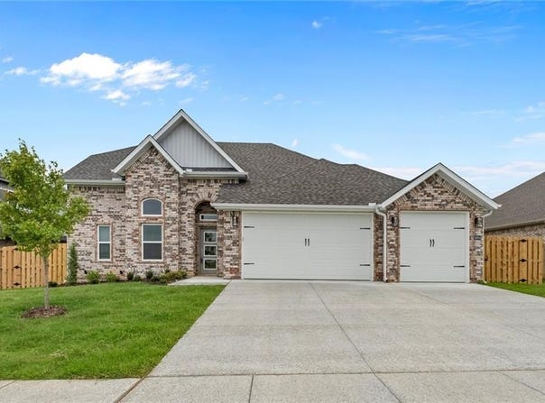 1804 Charles  ST, Pea Ridge, AR 72751