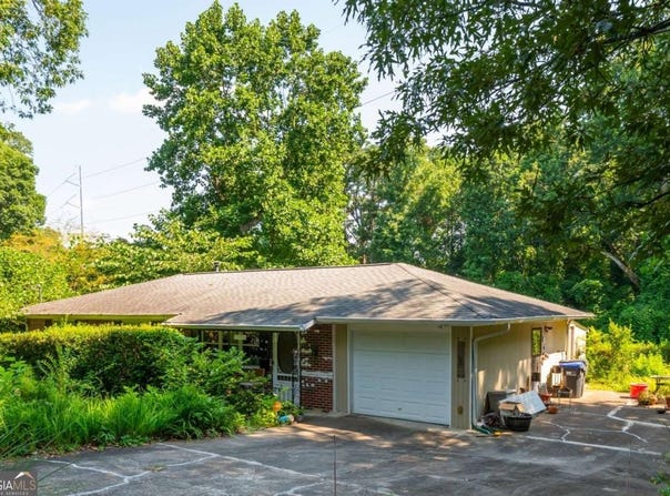 3218 Sharpton, Duluth, GA 30096