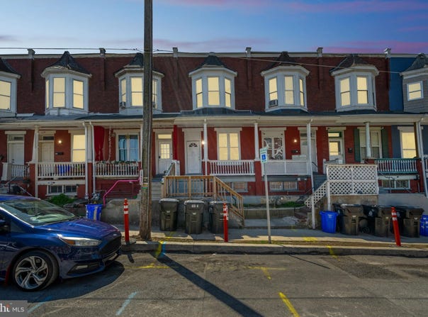 1153 DERRY STREET, HARRISBURG, PA 17104