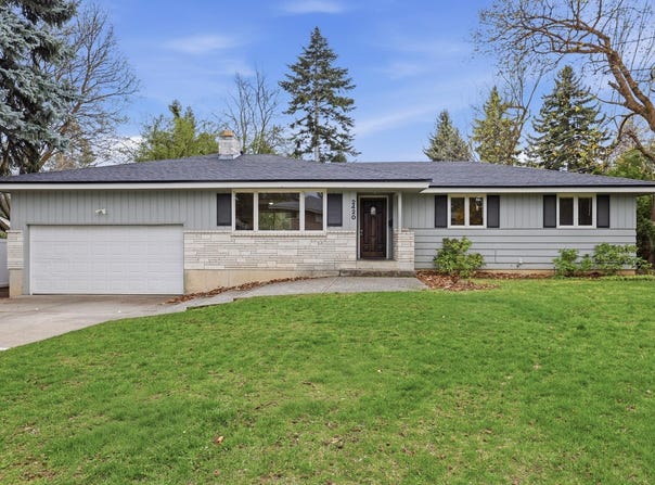 2420 E 39th Ave, Spokane, WA 99223