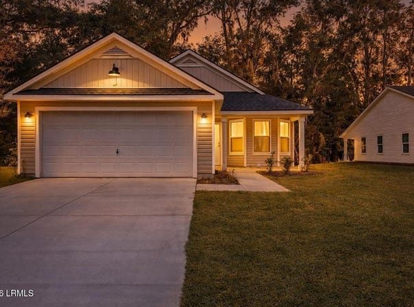 117 Teal Bluff Boulevard, Seabrook, SC 29940