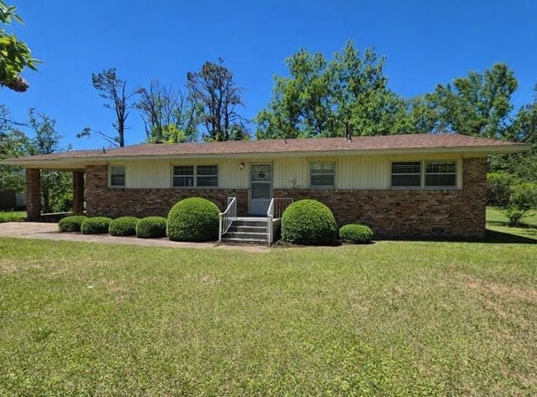111 E Melody St., Corinth, MS 38834