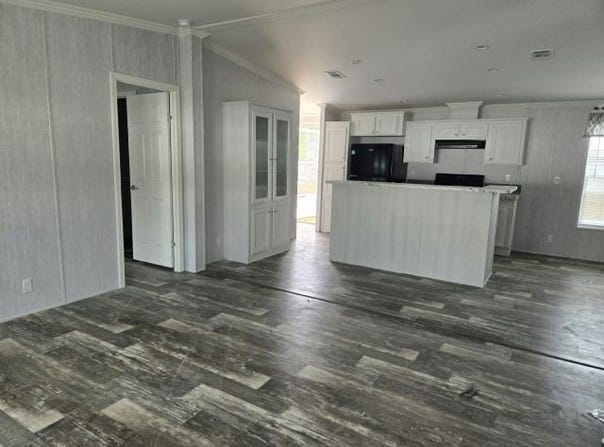 104 Bush Lane, Tampa, FL 33615