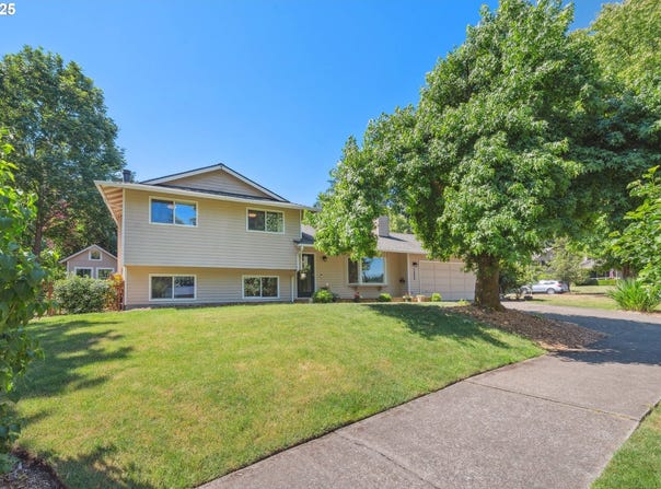 14990 SW CAROLWOOD DR, Beaverton, OR 97007