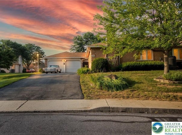 5691 Merion Lane, Lower Macungie Twp, PA 18062