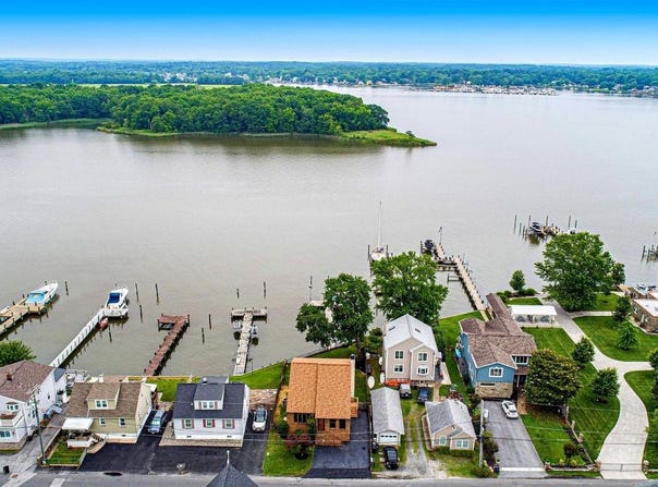 1825 WILSON POINT, MIDDLE RIVER, MD 21220