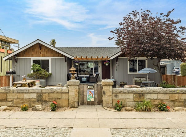 5139 8th Street, CARPINTERIA, CA 93013