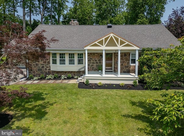921 COOPERTOWN ROAD, BRYN MAWR, PA 19010