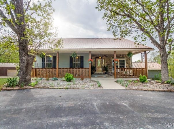 19733 Rodeo Road, Richland, MO 65556