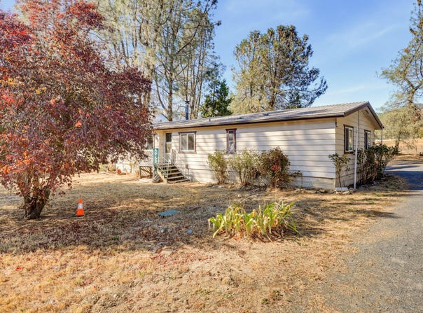 8744 Highway 238, Jacksonville, OR 97530