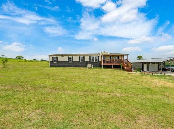 141 Kid Road, Boyd, TX 76023