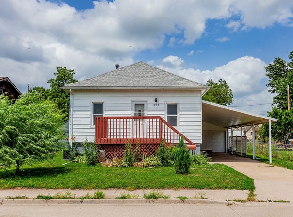 608 North Street, Perry, IA 50220