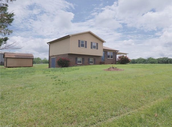 110 Robert Drive, State Road, NC 28676