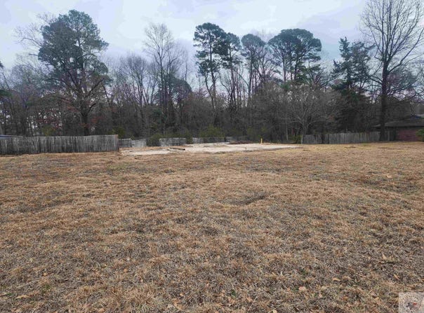 709 Johnson, Wake Village, TX 75501