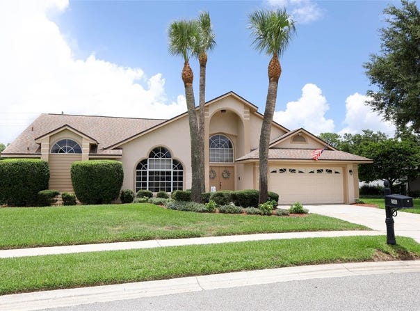 1546 ROYAL CIRCLE, APOPKA, FL 32703