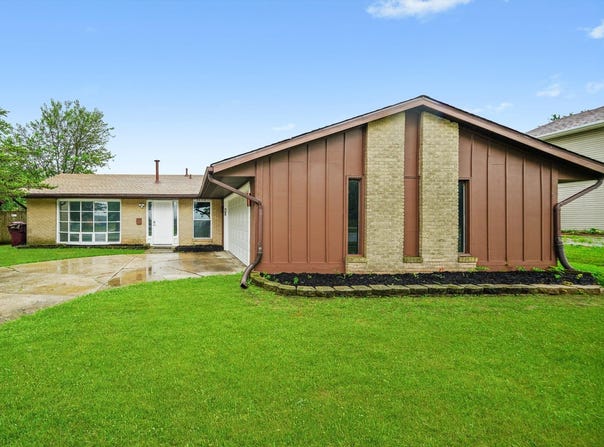 3032 E 223rd Street, Sauk Village, IL 60411