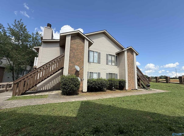 2222 SW Wind Trace Circle, Huntsville, AL 35805