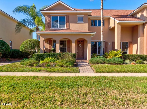 428 N Airport Road, New Smyrna Beach, FL 32168