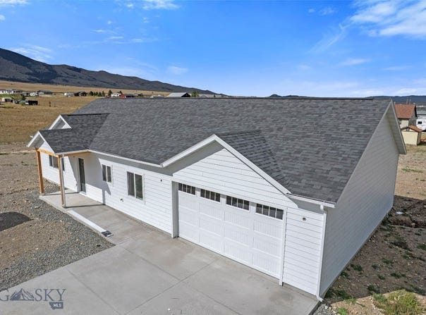 8 Prickly Pear Drive, Townsend, MT 59644