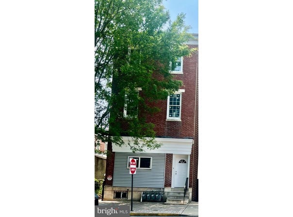 625 DEKALB ST #3, NORRISTOWN, PA 19401