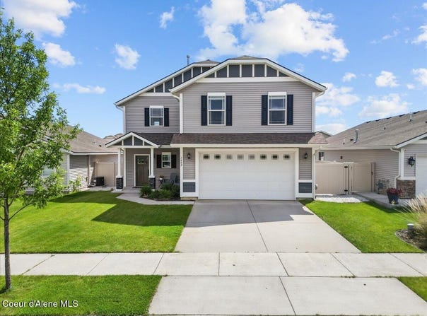 1482 N Skykomish Dr, Post Falls, ID 83854